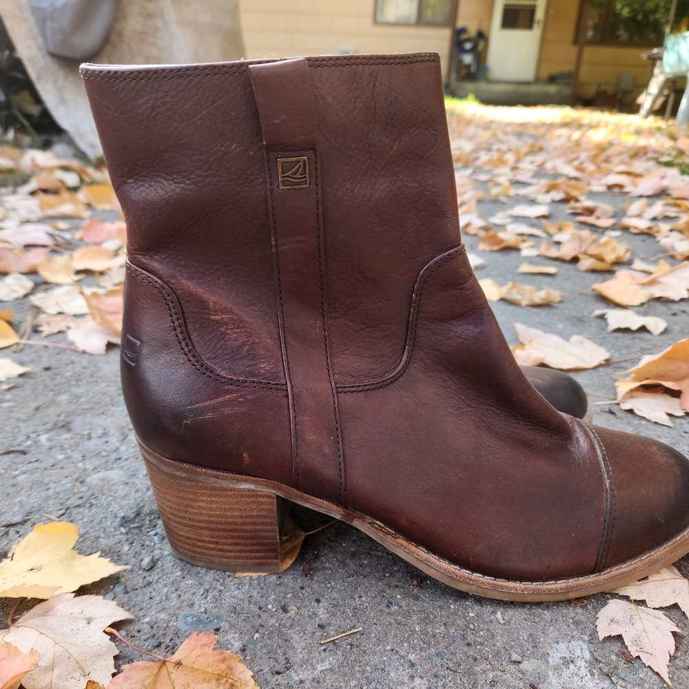 Sperry Dark Brown Heeled Boots